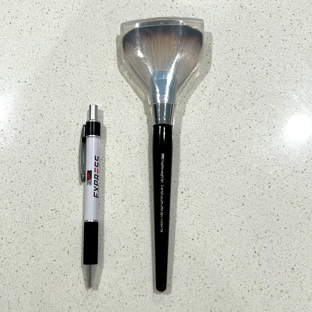 Sephora fan brush no. 92